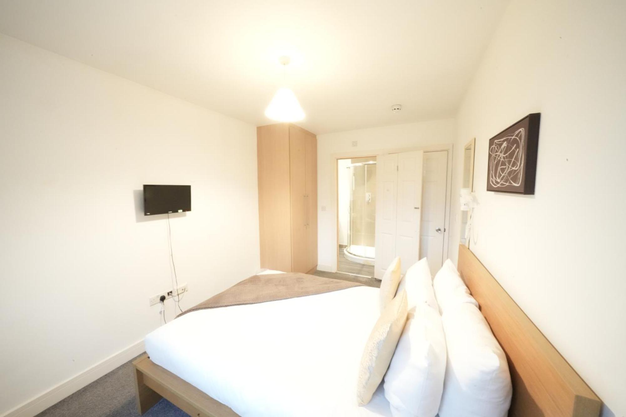 Great Airport Sleep Apartamento Harmondsworth Exterior foto